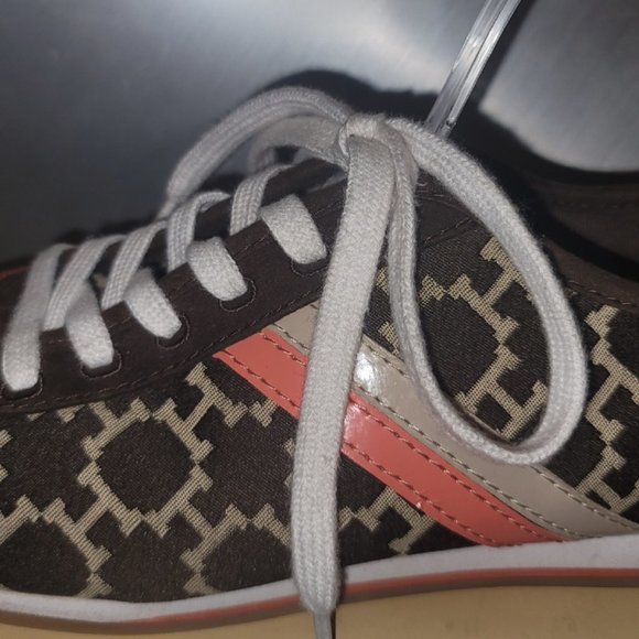 Tommy Hilfiger Tw Princess Brown Sneaker Shoe Size 7M - Picture 3 of 8